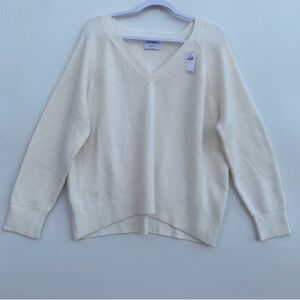 Old Navy Womens Cream Long Sleeve Sweater Cable
Knit V Neck Size XL